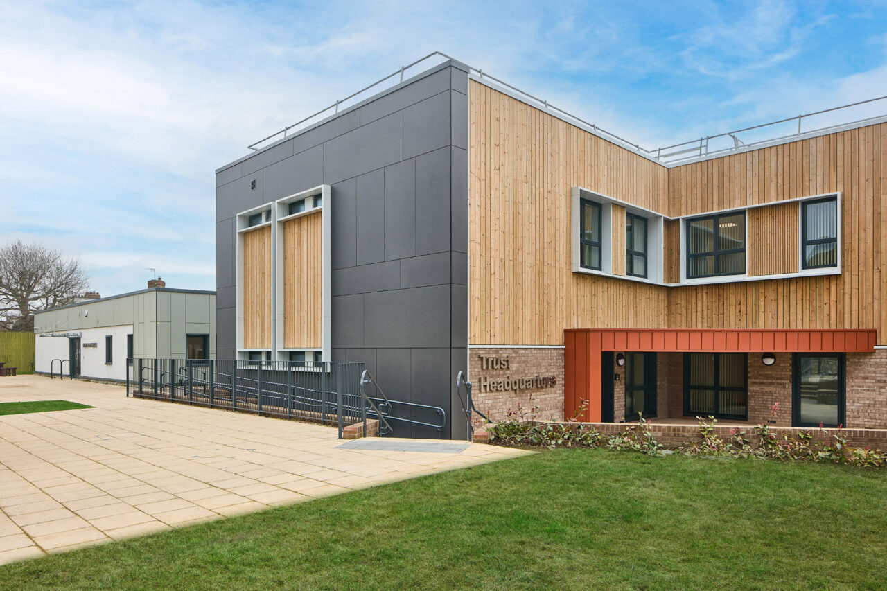 Modular healthcare buildings