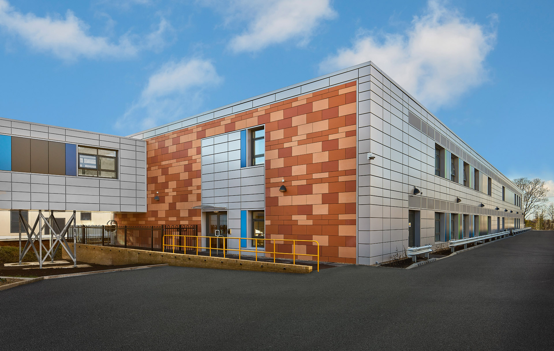 Modular healthcare buildings